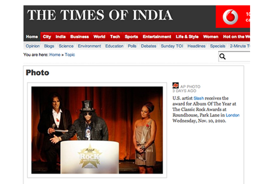Ciel Press The Times of India Classic Rock Awards Winner Slash with presenters Alice Cooper and Sarah Cawood Ciel Silver Dress 2010